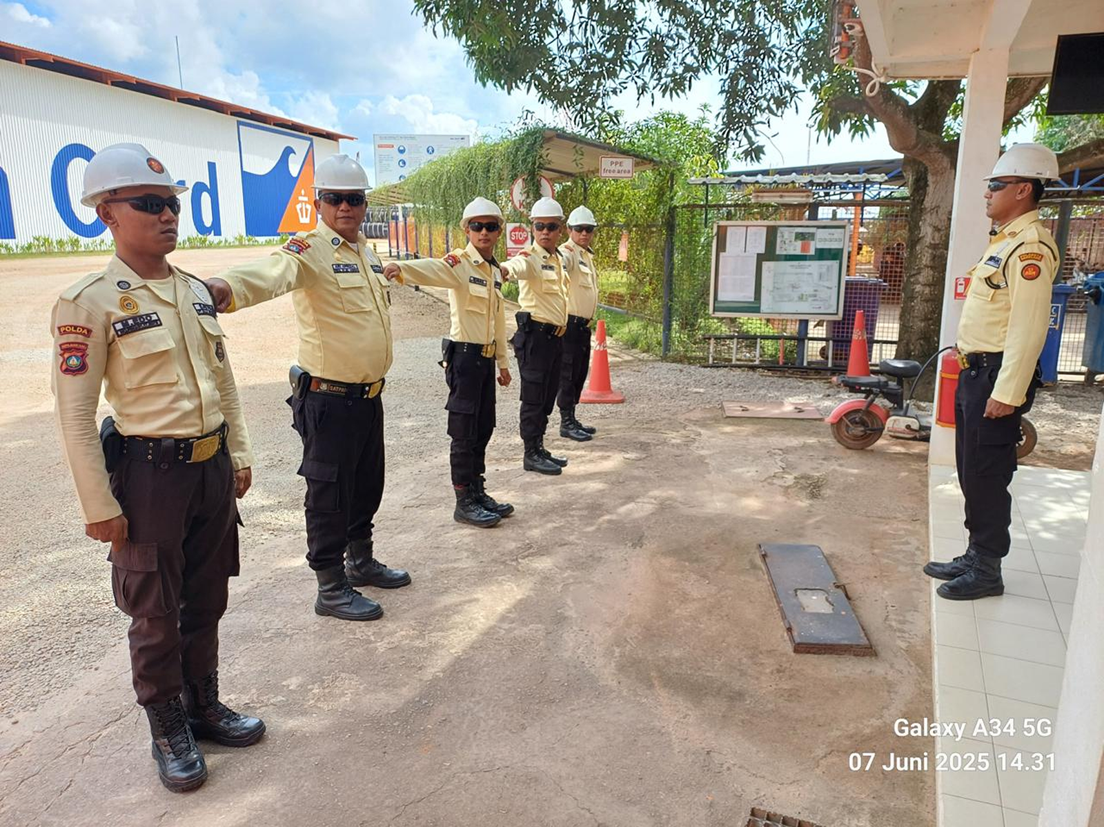 Pembersihan Area Fasilitas Umum & Ruang Publik
